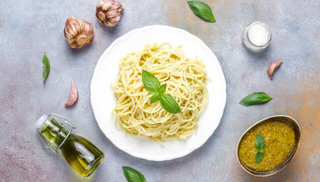 Acompanhamento para macarrão alho e óleo