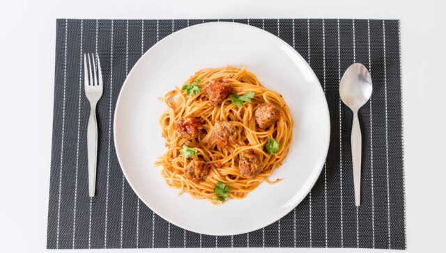 macarrão com 3 ingredientes