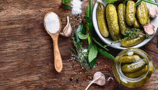 Como Preparar Pepino em Conserva