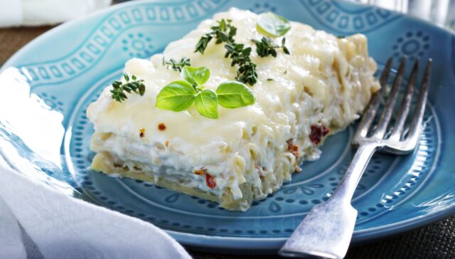 Lasanha com Molho Branco