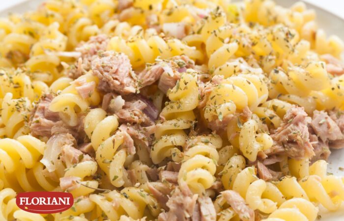 Fusilli com atum